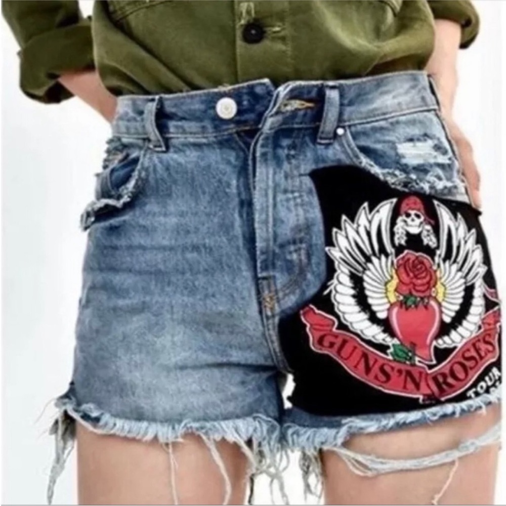 Zara Guns N Roses Distressed Patchwork Denim Shorts size 6 trafaluc denim wear